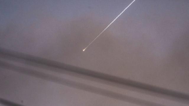 İran, Dubai'de ABD askerlerinin toplandığı yeri vurduğunu açıkladı; ölü ve yaralı iddiası bağımsız doğrulanmadı
