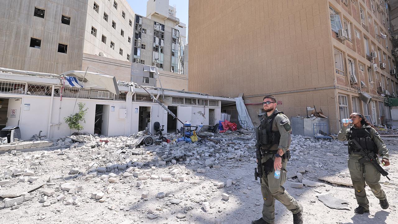 İran’ın misilleme saldırısında İsrail’de 13 kişi yaralandı