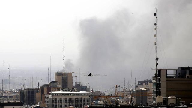 İran’a yönelik ABD-İsrail saldırısı, başta Tahran olmak üzere çeşitli kentlerde sürüyor