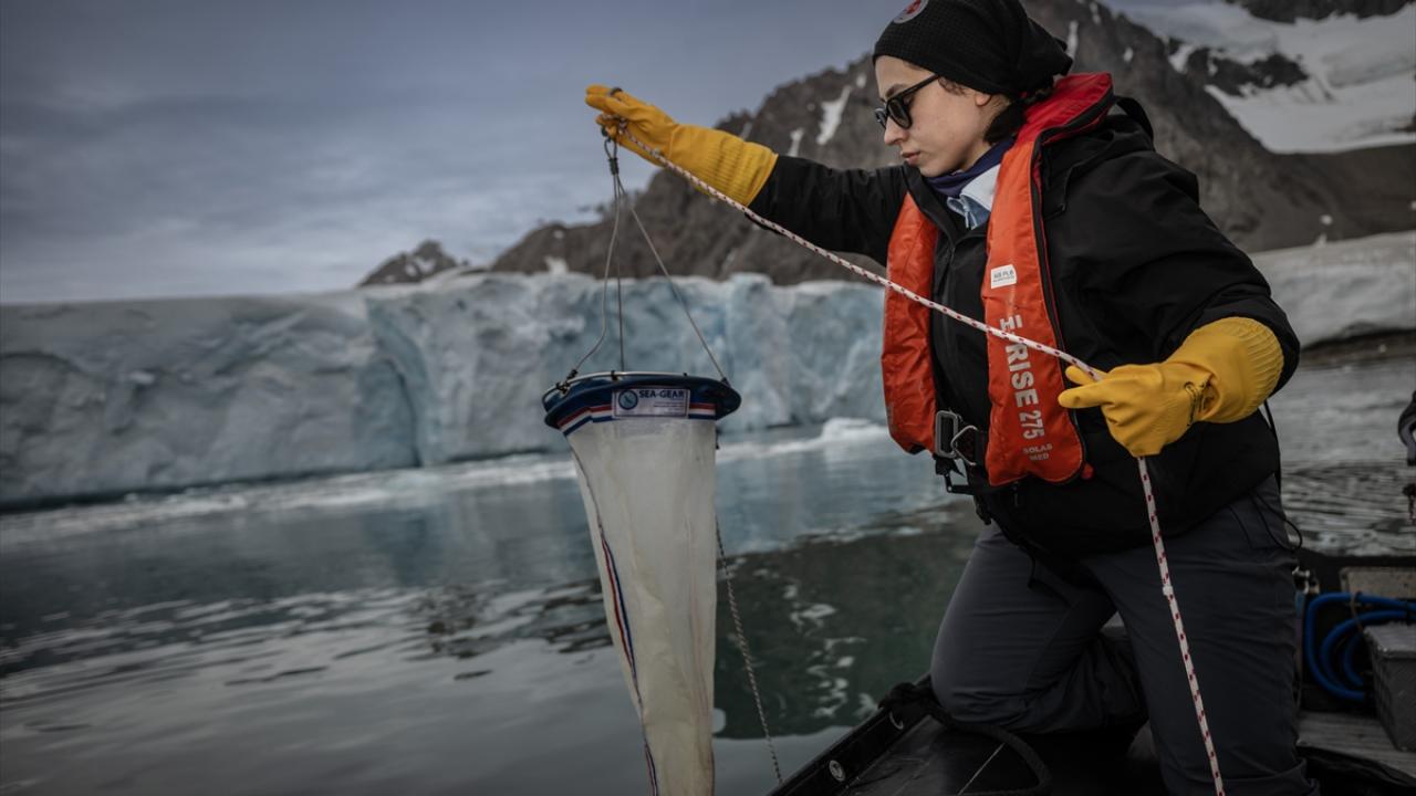 "Araştırmaların örnekleri ve istasyonlardan alınan veriler Türkiye`ye getirildi"