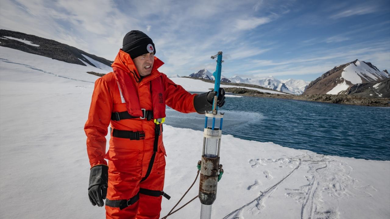 "Her katman bizi yüz binlerce yıl öncesine götürüyor"