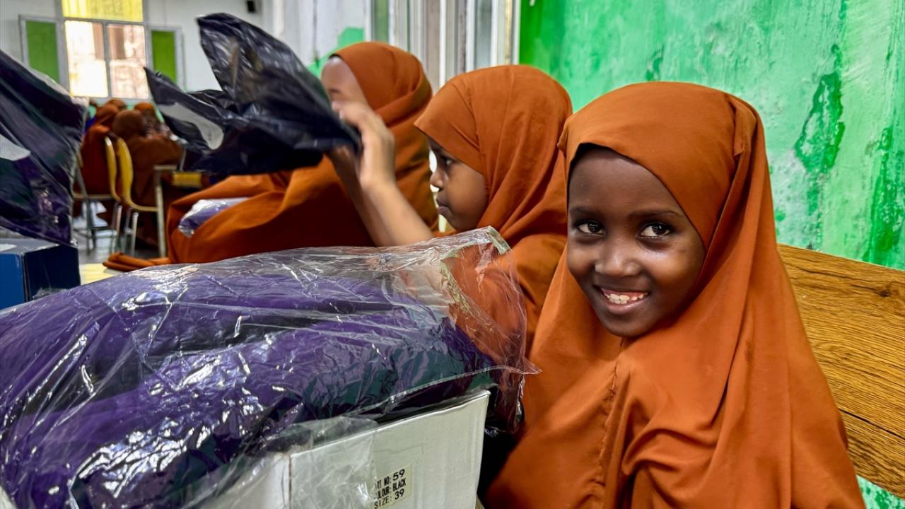 "Çocukların belki de ilk bayramlıkları"