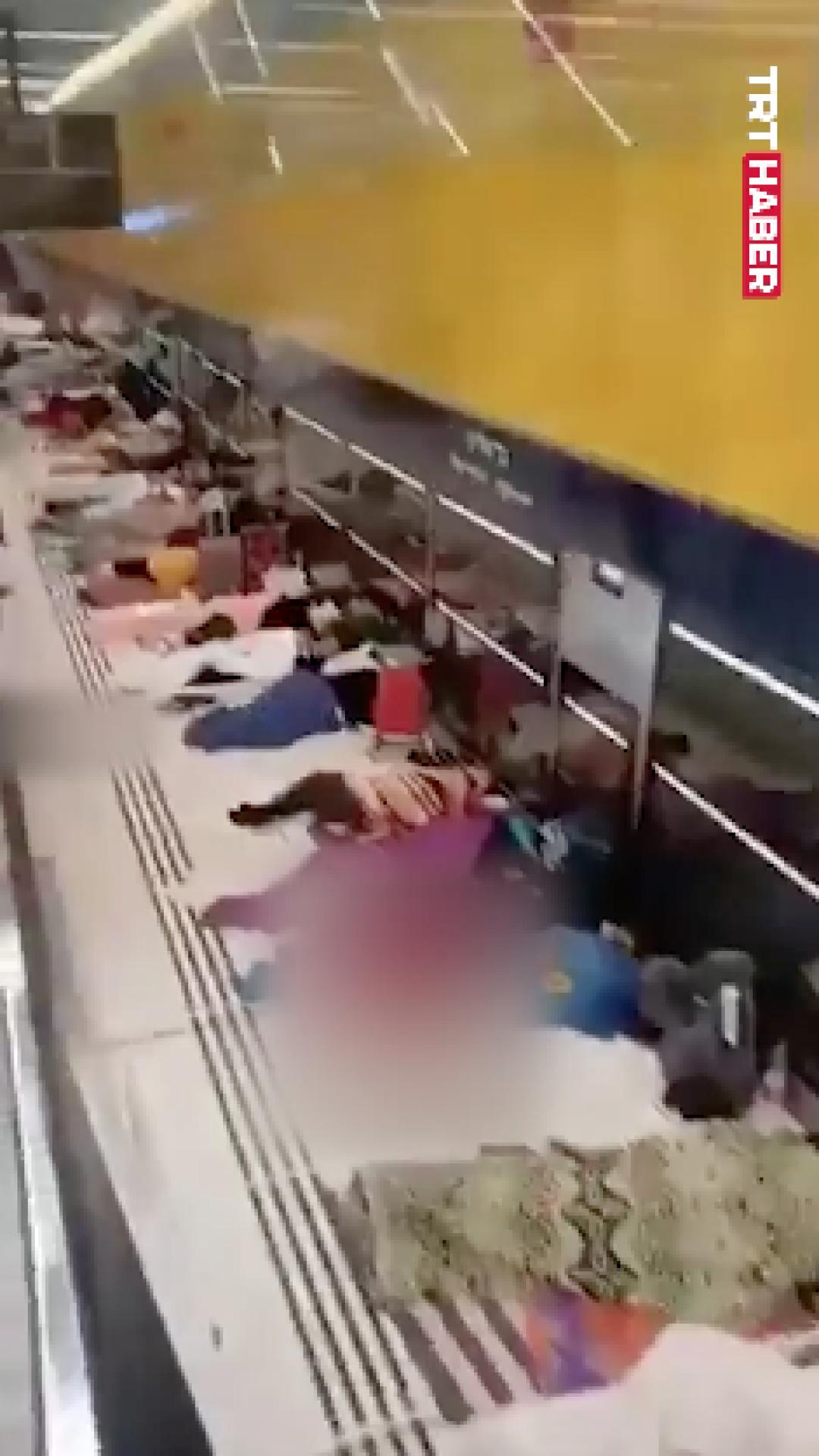 İsrailliler, tren istasyonlarına sığındı