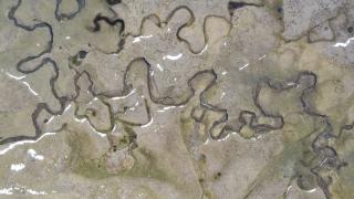 Bolu'da kar sularının erimesiyle oluşan menderesler havadan görüntülendi