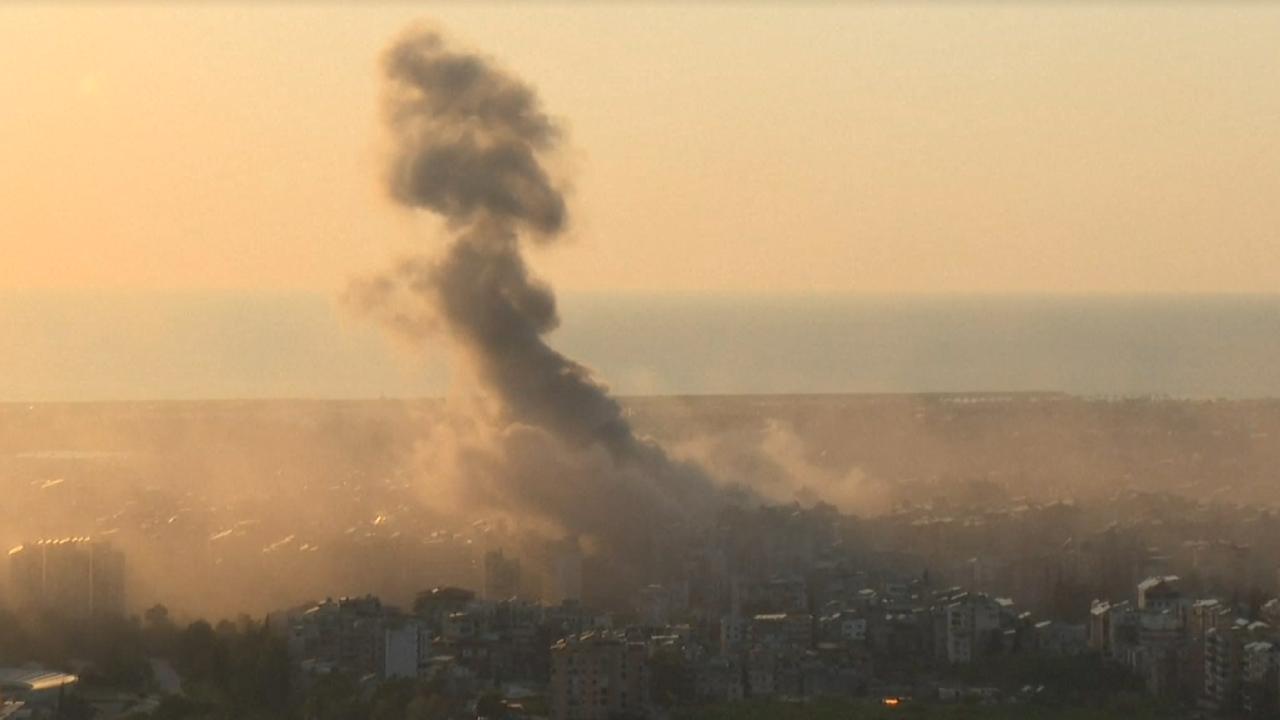 İşgalci İsrail, Beyrut’taki Dahiye bölgesine hava saldırıları düzenledi