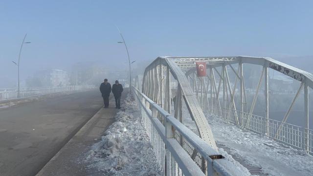 Mart ayında Ardahan buz kesti: Göle eksi 25 derece