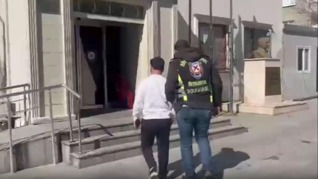 Bağcılar'da Trafikte Cam Kıran Sürücüye 190 Bin Lira Ceza Uygulandı