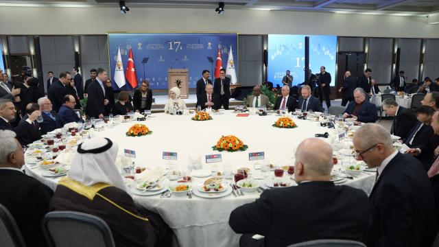 Cumhurbaşkanı Erdoğan, 17. Geleneksel Büyükelçiler İftar Programı'na katıldı