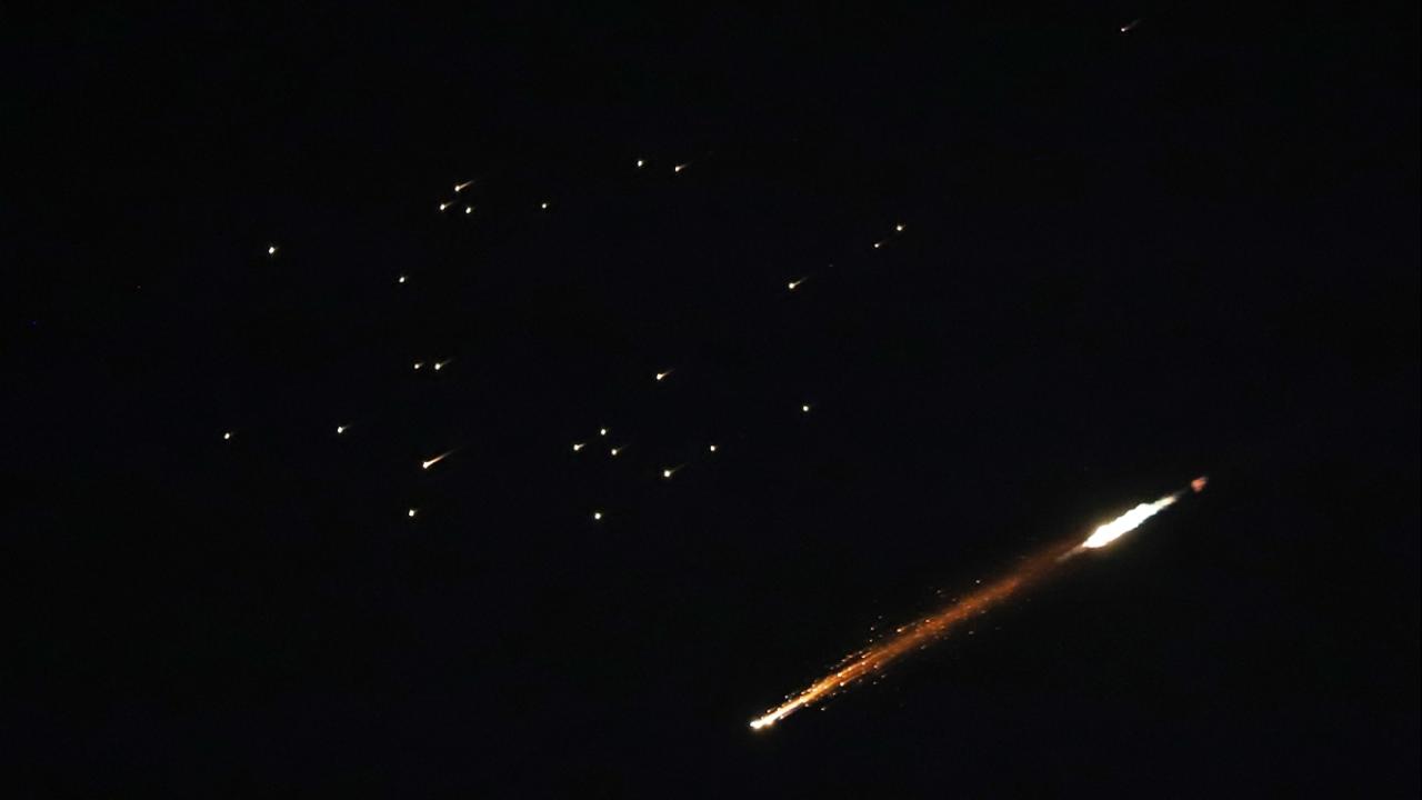 İran: ABD ve İsraile ait 200 nokta füzelerle hedef alındı