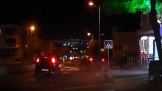 İstanbul'da polisten kaçan ehliyetsiz sürücü kaza yaptı