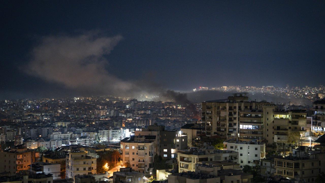 İşgalci İsrail Lübnan’a havadan asker indirme girişiminde bulundu