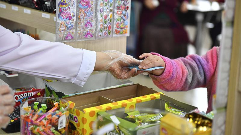 2000 ليرة للطلاب و20 ألفاً لدعم السكن.. تفاصيل حزمة الرعاية الاجتماعية الجديدة في إسطنبول