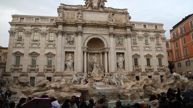 Roma’nın simge yapıları ziyaretçilerin ilgisini çekiyor