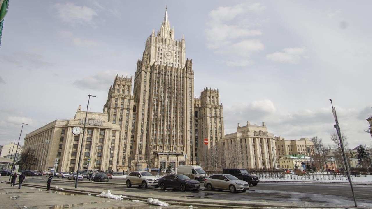 Rusya: İran’daki Başkonsolosluğumuz saldırı sonucu hasar gördü