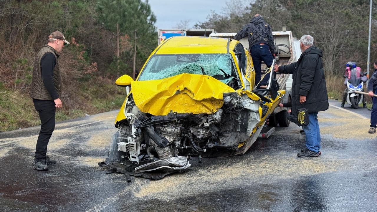 İstanbul’da 4 araç kazaya karıştı: 1 ölü