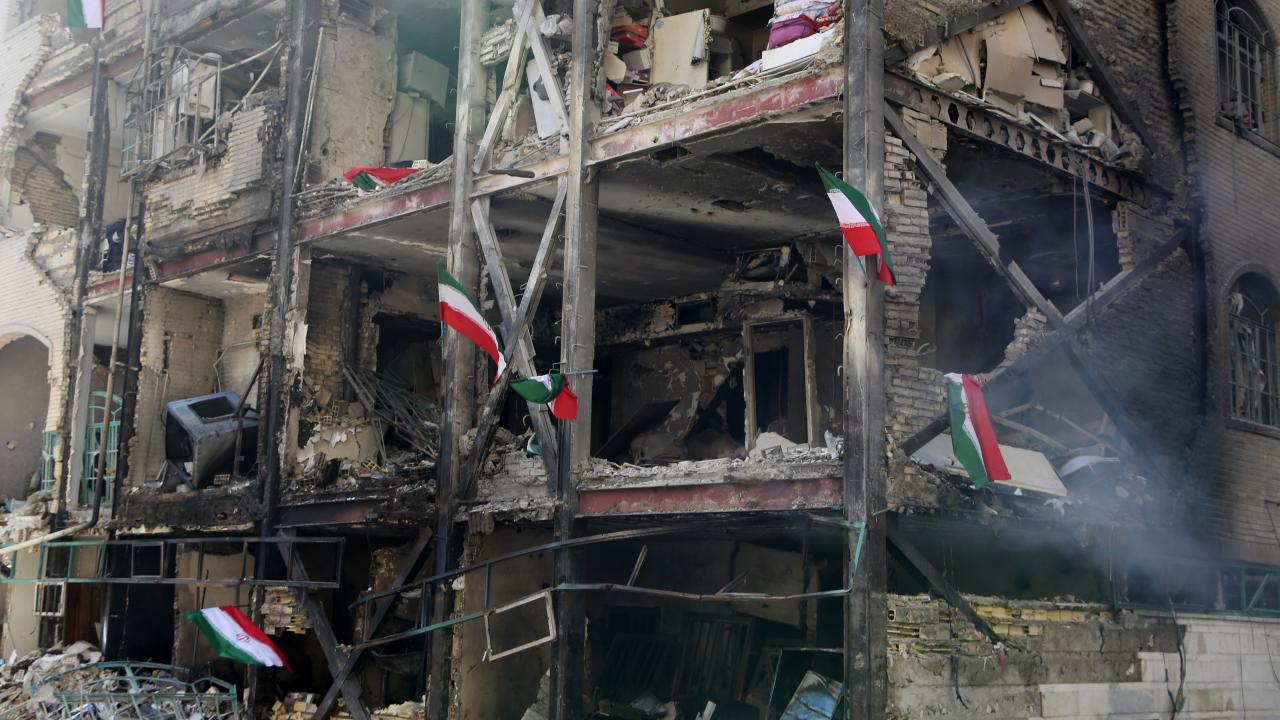 ABDİsrail saldırıları altındaki Tahran’da yıkım giderek ağırlaşıyor