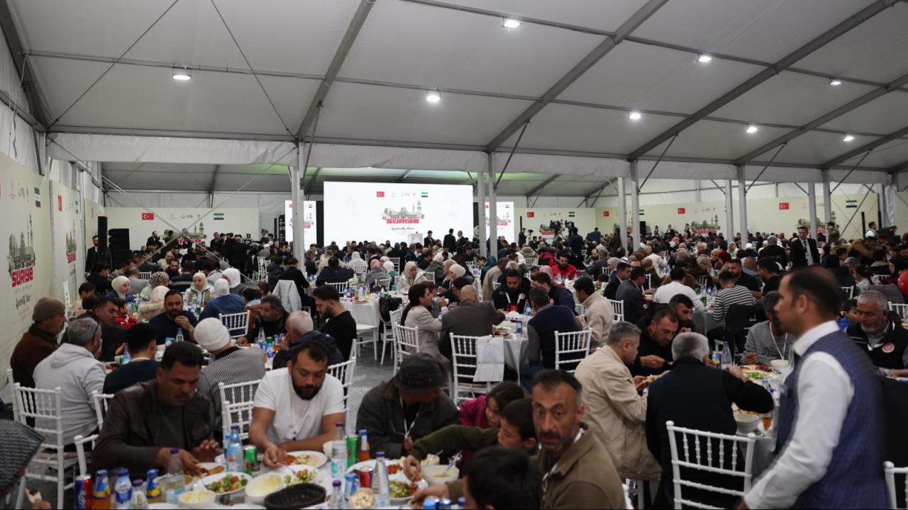 YTB’den Bayırbucak’ta 500 kişilik ‘Kardeşlik İftarı’