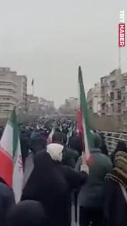 İsrail, Kudüs Günü yürüyüşü sırasında Tahran'a hava saldırısı düzenledi