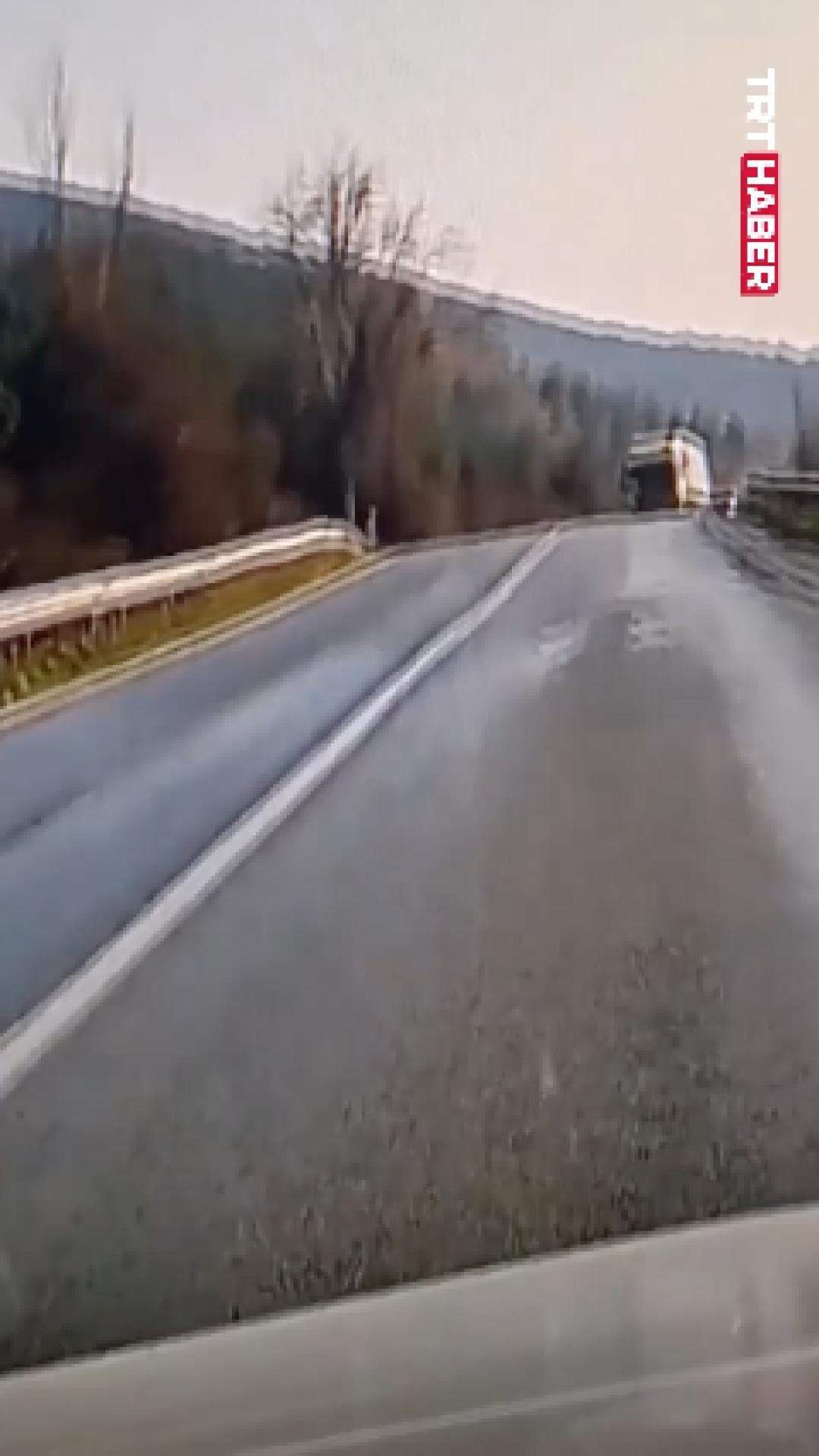 Hatalı sollama yapan araçla burun buruna geldi