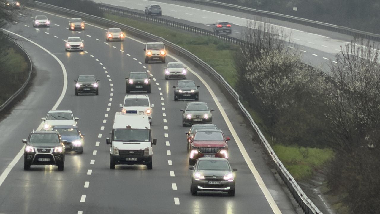 Anadolu Otoyolu'nda bayram tatili hareketliliği başladı