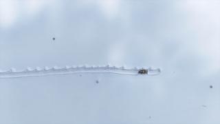 Bayburt'ta karın 2 metreye ulaştığı köylerde yol açma çalışmaları sürüyor