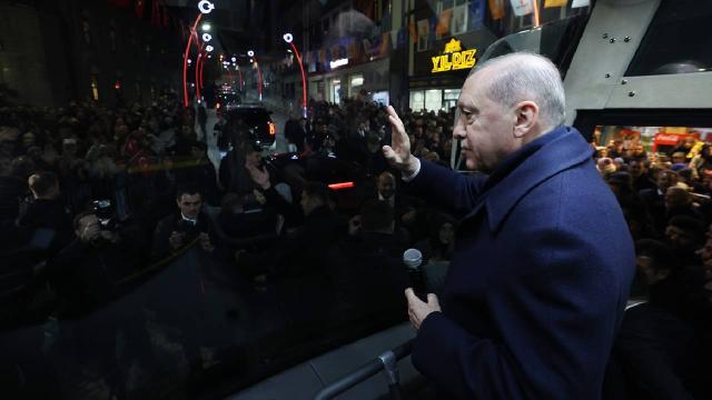 Cumhurbaşkanı Erdoğan, memleketi Rize'nin Güneysu ilçesinde vatandaşlara hitap etti