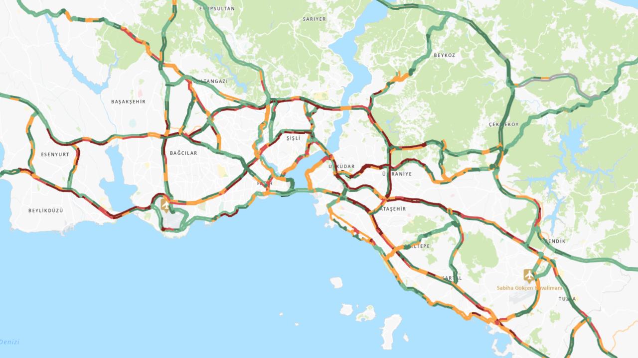 İstanbul'da bayramın ikinci gününde trafik yoğunluğu yüzde 74'e çıktı
