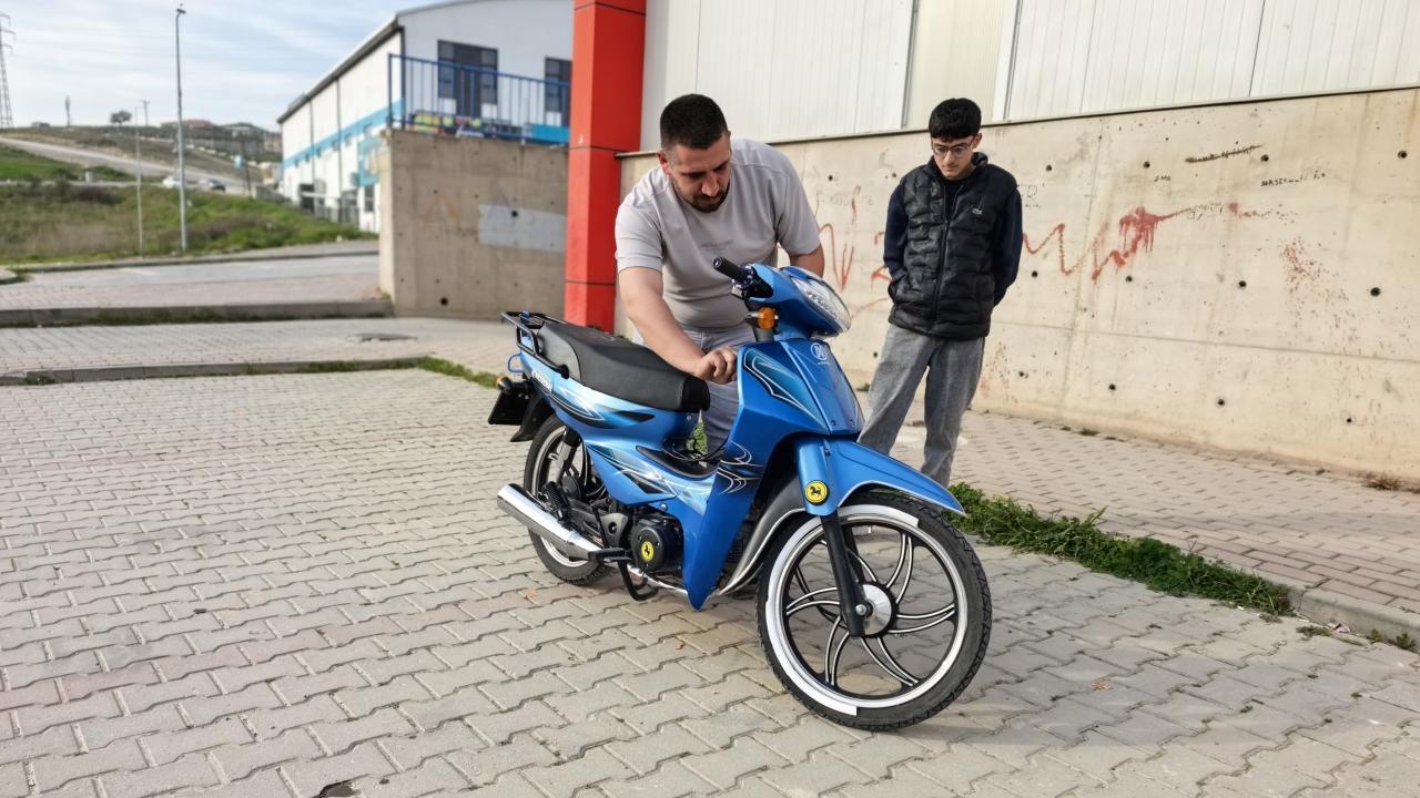 Bursa'da abart egzoz kullanan ehliyetsiz motosikletliye 58 bin lira ceza