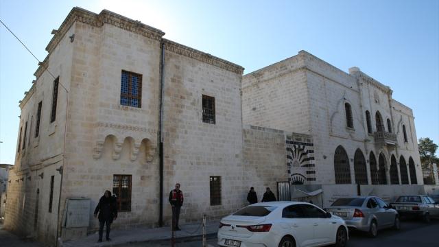 Depremde hasar alan Selahaddin Eyyubi Camii, bayramda ibadete açılacak