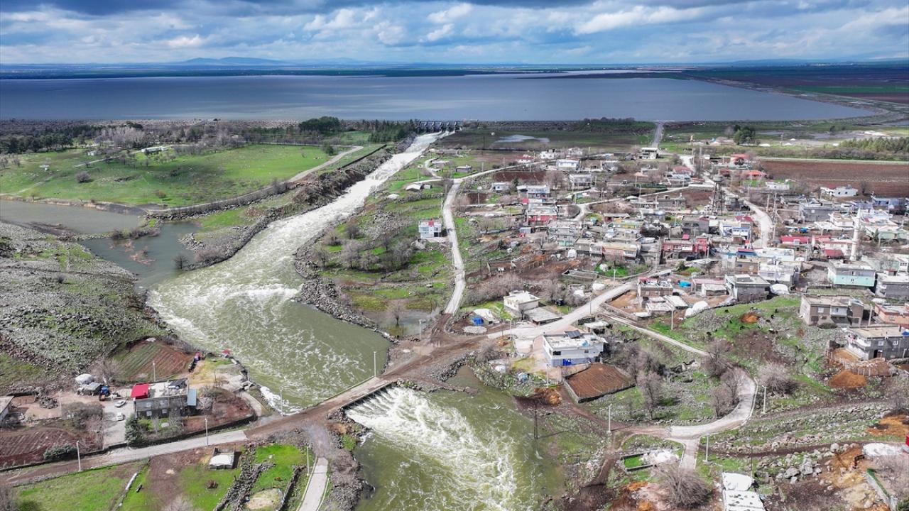 Baraj gölü mevsimsel yağışlarla bu yıl doldu