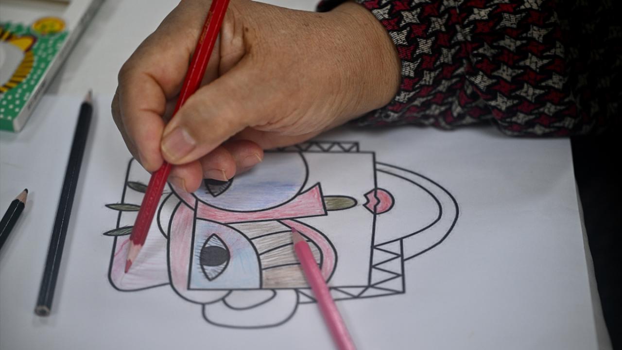 "Haftanın iki günü resim çalışması yapıyoruz"