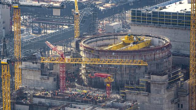 Akkuyu NGS'nin ikinci güç ünitesinde kutup vinci kuruldu