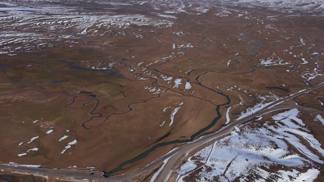 Doğu'da kuraklıktan etkilenen menderesler, kar ve yağmur sularıyla doldu