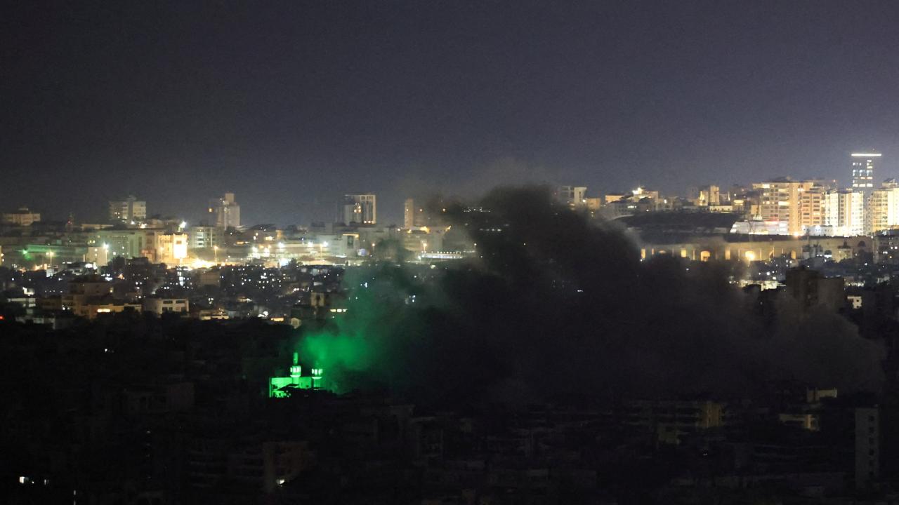 Katil İsrail Lübnan’ın Aley ilçesine saldırdı: 2 kişi öldü