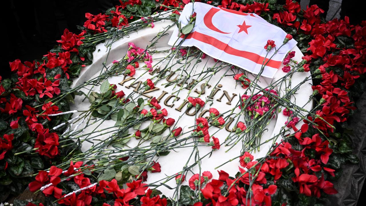 Muhsin Yazıcıoğlu kabri başında anıldı