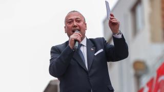 Uşak Belediye Başkanı Yalım, rüşvet operasyonunda gözaltına alındı