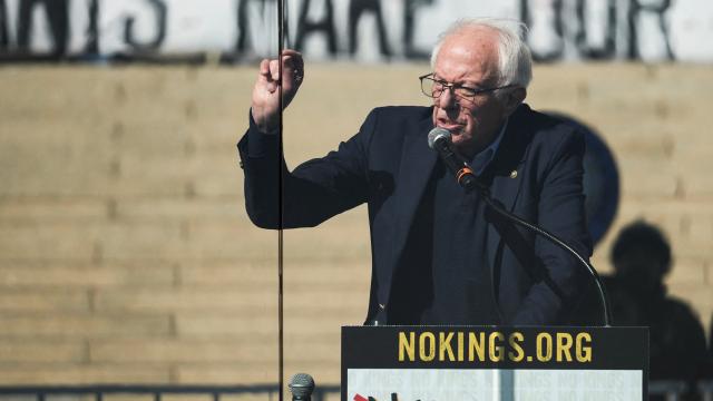 Senatör Bernie Sanders, ABD'nin İran Politikalarını Eleştirdi: 'Bize Yalan Söyleniyor'