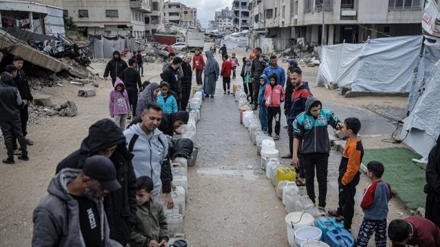 Gazze'de su krizi devam ediyor