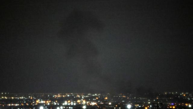 Fars: Tahran'da hava savunma sistemi, küçük İHA ve mini dronlar nedeniyle devreye girdi