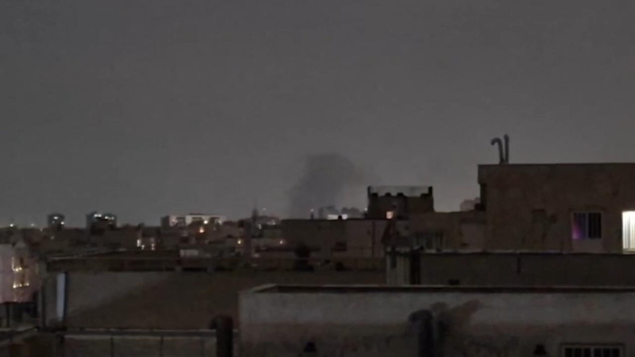 Tahran’da patlamalar meydana geldi