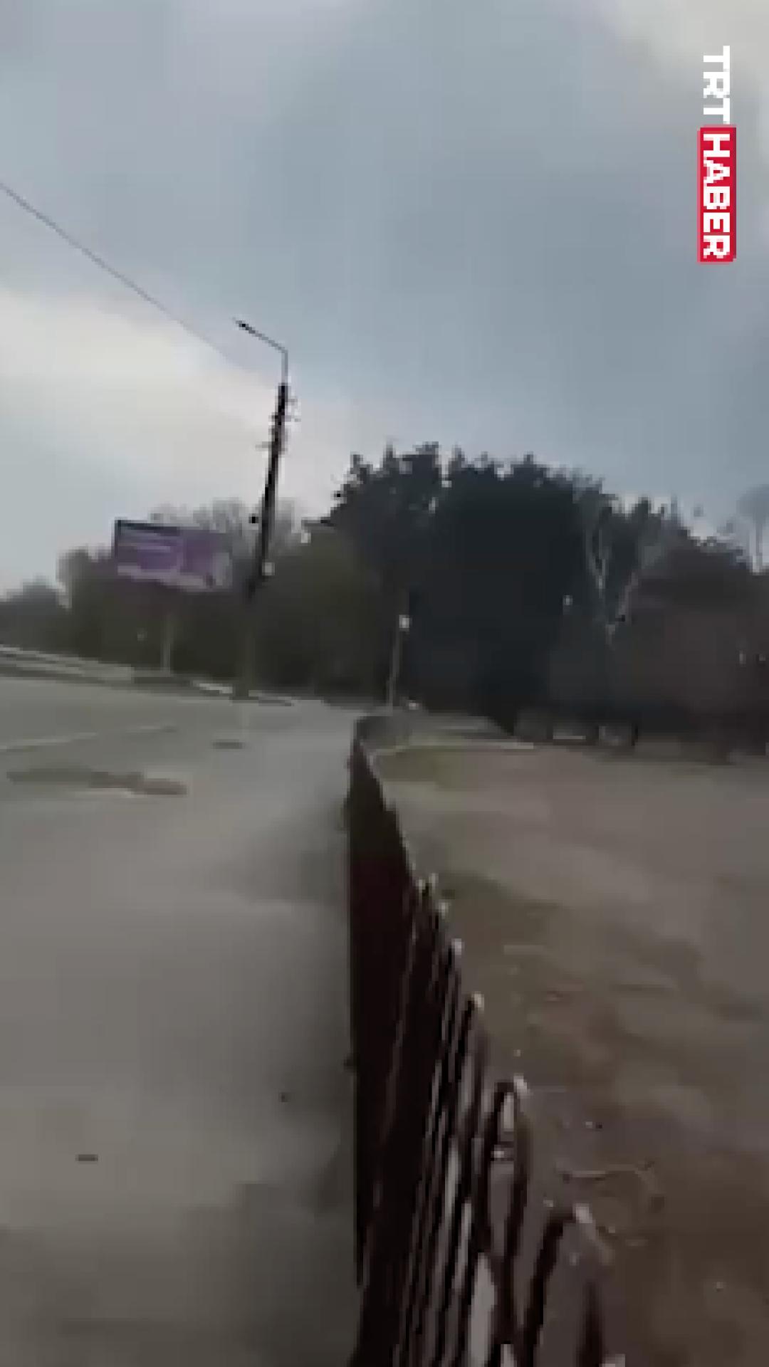 Rus insansız hava aracı Kiev'deki çok katlı bir binaya isabet etti