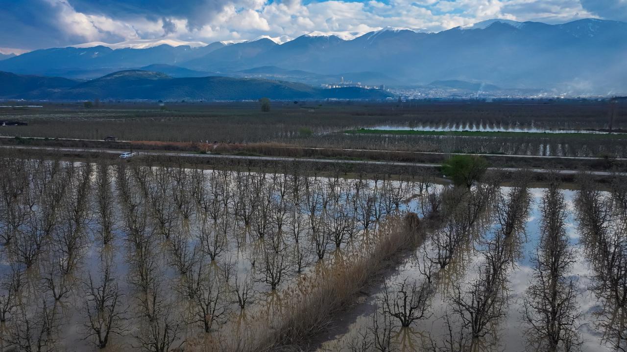 3 gün süren sağanak Gürsu Ovasını su altında bıraktı