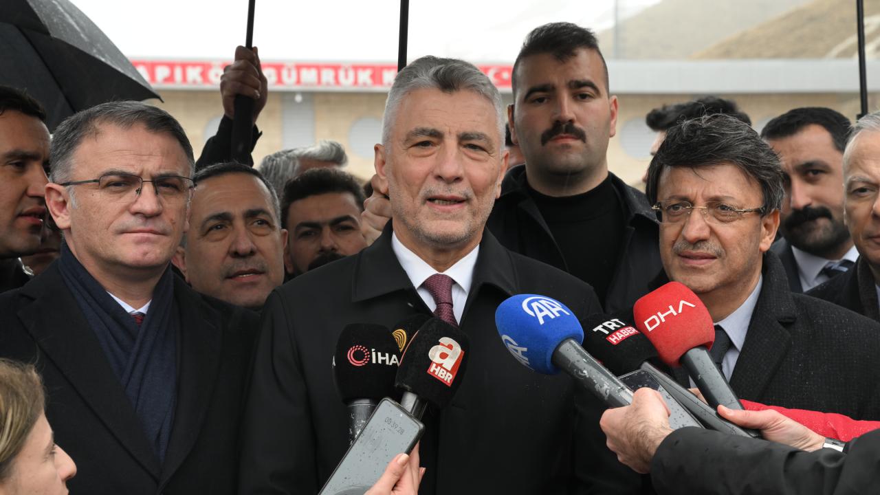 Bakan Bolat: Kapıköy Gümrük Kapısı çok daha yoğun bir şekilde çalışacak