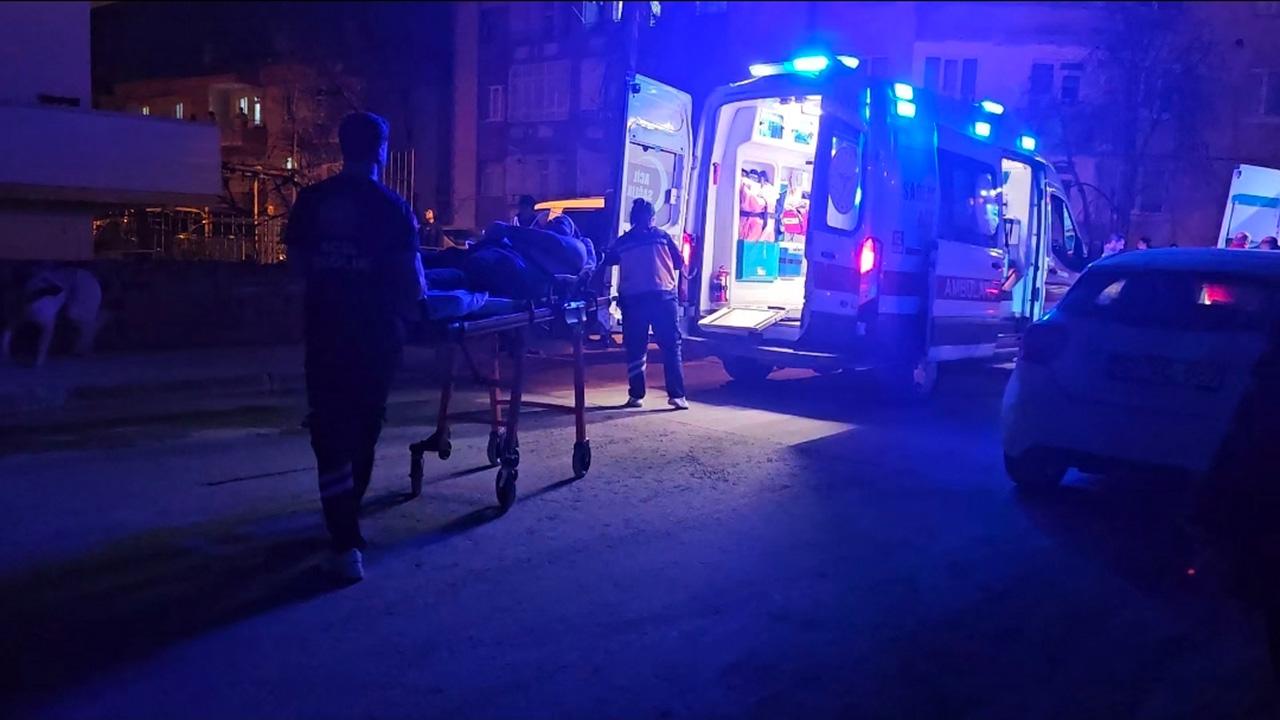 Çorum'da benzin ve sigara evi yaktı: 3 kişi etkilendi