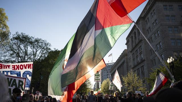 Washington DC'de savaş karşıtı gösteri düzenlendi