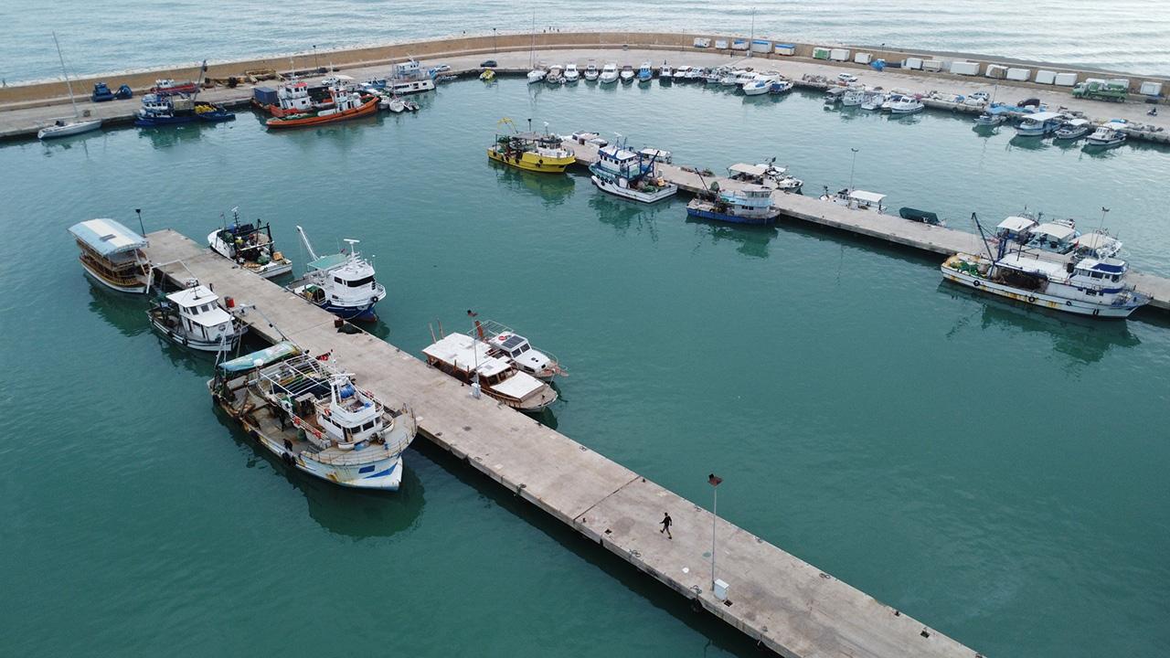 Denizlerde av sezonu sona erdi, tekneler limana çekildi