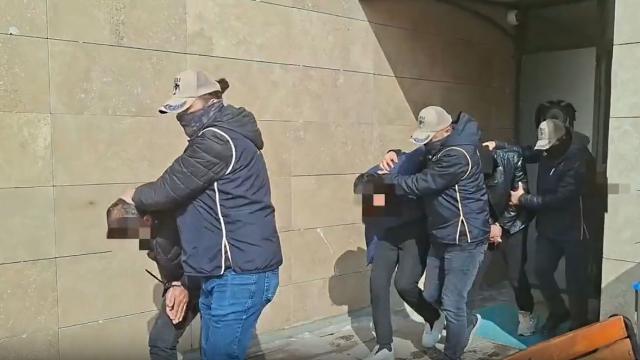 İki ilde eş zamanlı DEAŞ operasyonunda 5 tutuklama