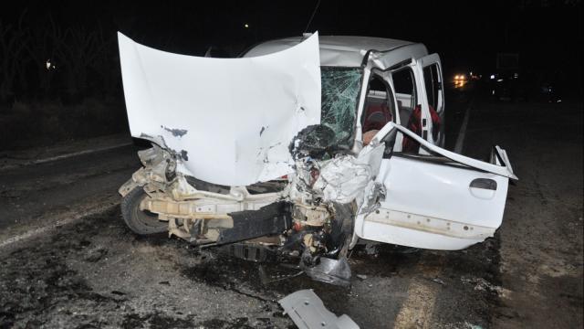 İzmir'de zincirleme kaza: 4 yaralı
