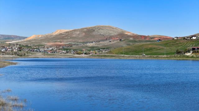 Başkentte kuruma riski bulunan Kızılca Göleti yeniden suya kavuşturuldu