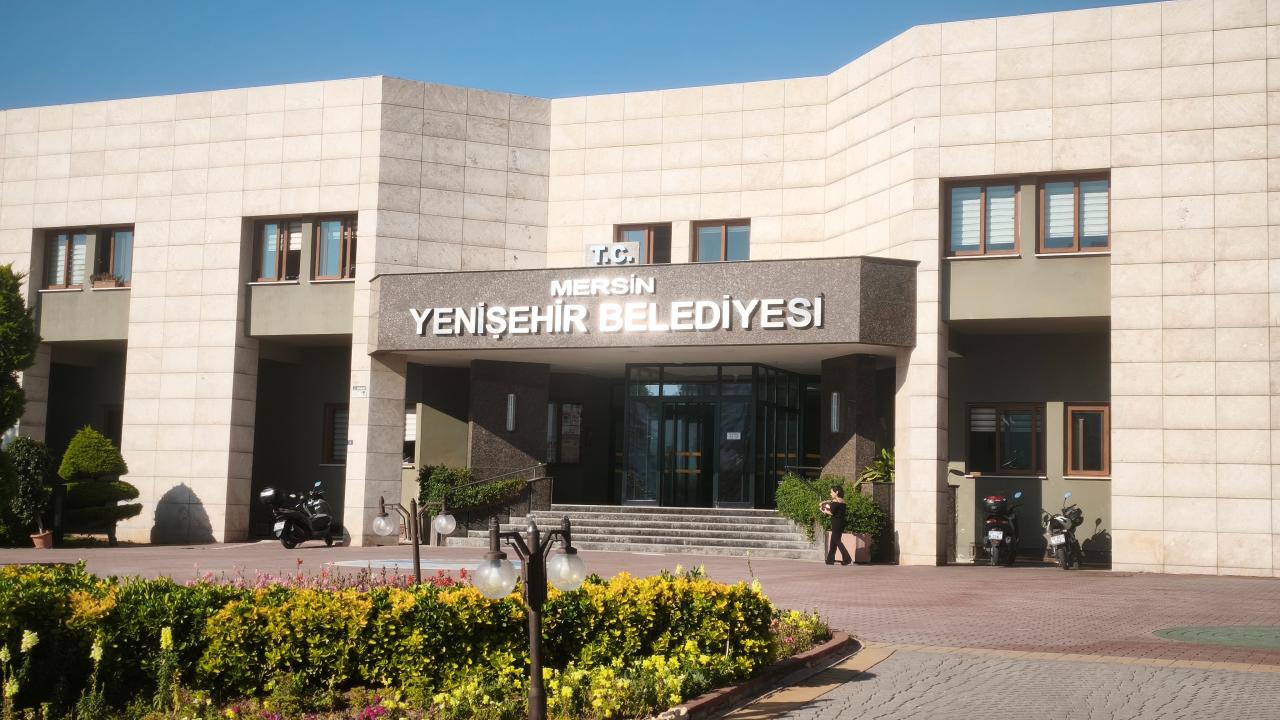 Mersin Yenişehir Belediyesine yolsuzluk soruşturması: 33 gözaltı